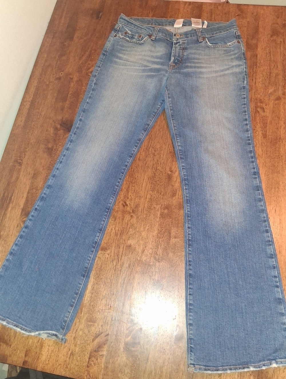 Lucky Brand Dungarees Y2K Flare Leg Low Rise Jeans 8/29